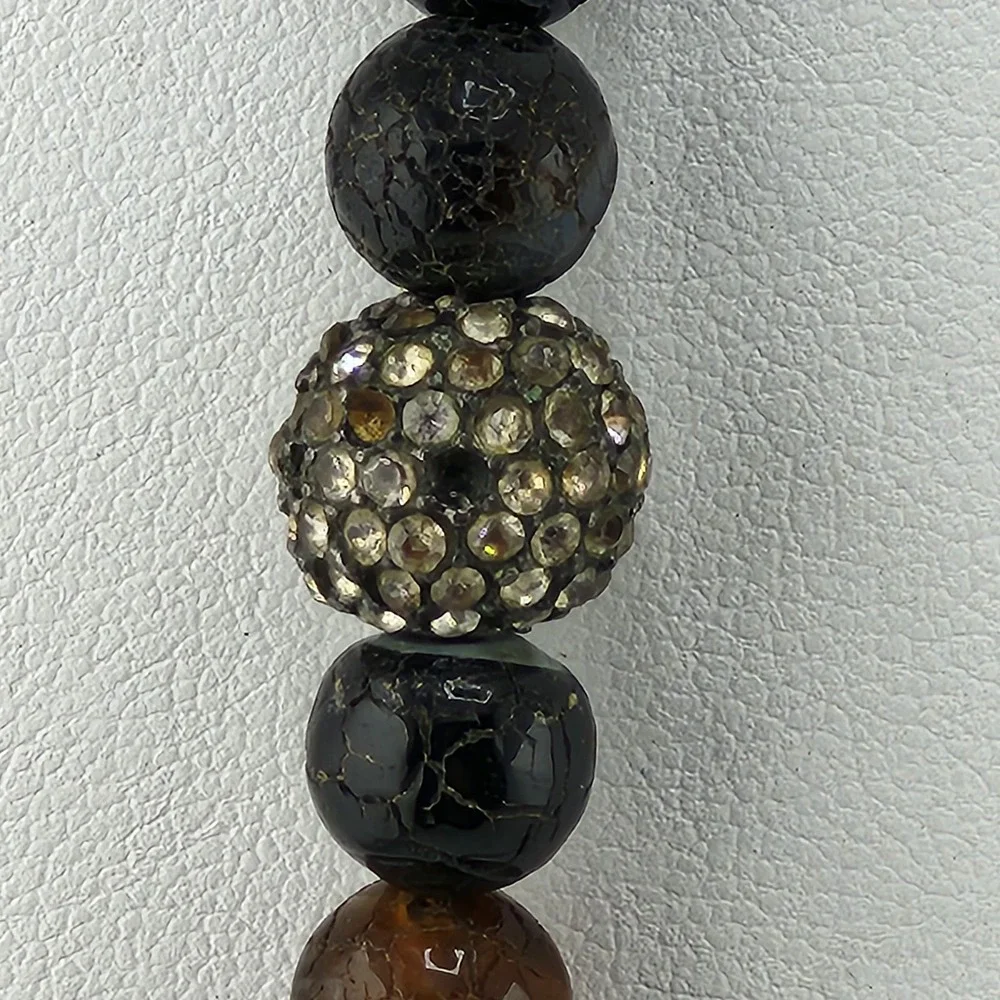 Beaded Necklace READ - Picture 2 of 11